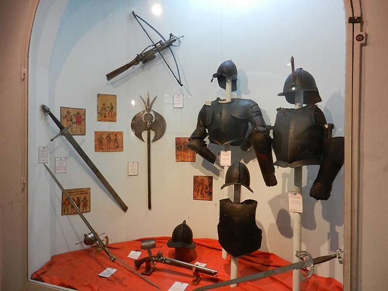 099_Argentina_Buenos_Aires_Museo_de_Armas.JPG - 
