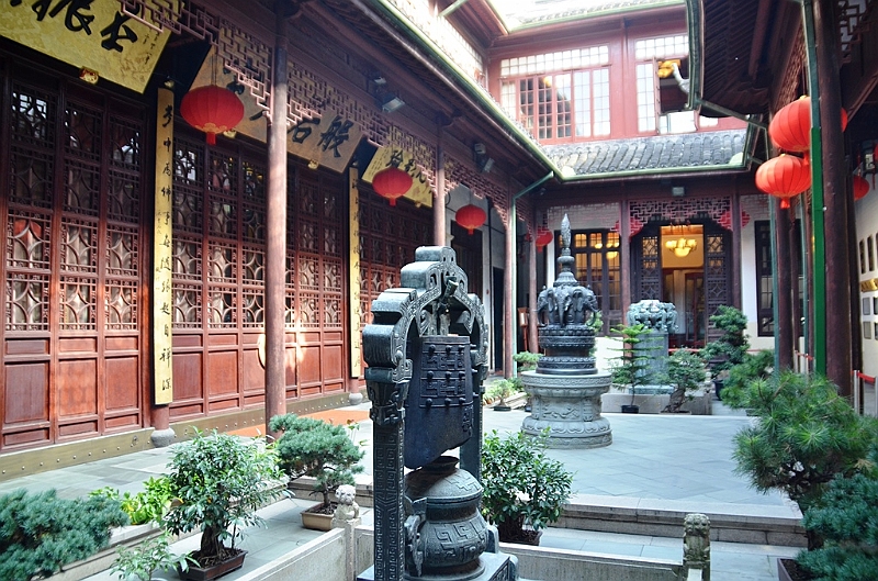 318_China_Shanghai_Jade_Buddha_Temple.JPG