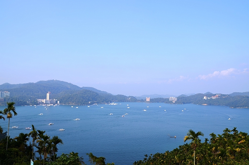 057_Taiwan_Sun_Moon_Lake.JPG