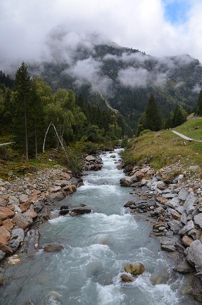 003_Austria_Stubai_Wilde_Wasser_Weg.JPG