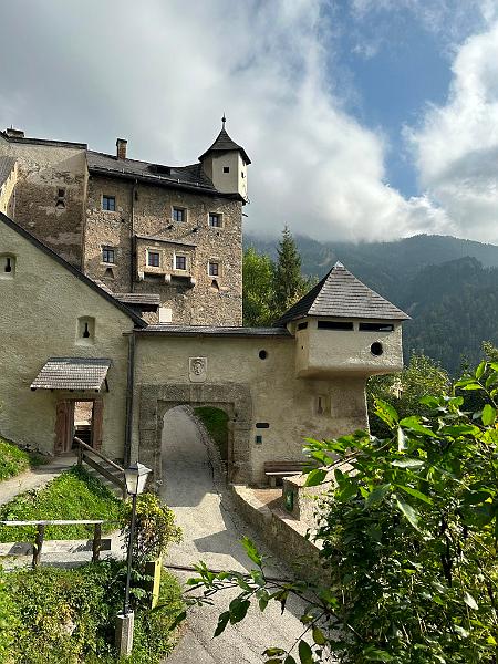 002_Austria_Salzburger_Land_Burg_Hohenwerfen.JPG