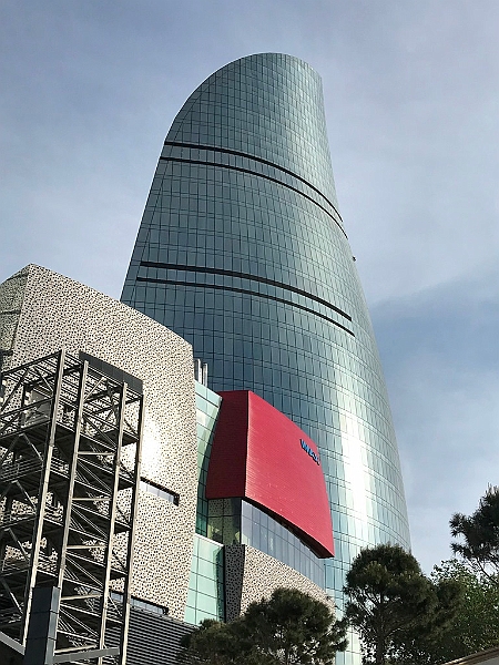 034_Azerbaijan_Baku_Fairmont_Flame_Towers.jpg