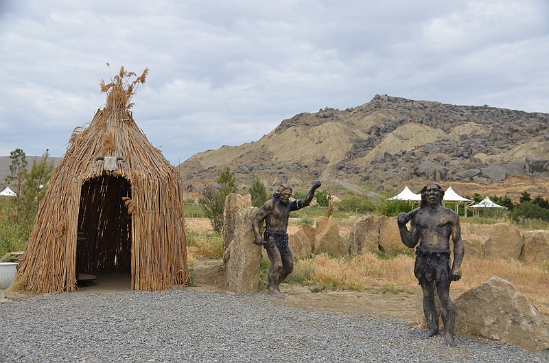 238_Azerbaijan_Qobustan_Petroglyph_Reserve.JPG