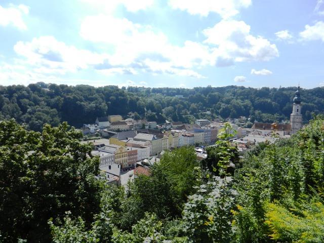 Chiemsee_Burghausen_03_06.08.2011.JPG