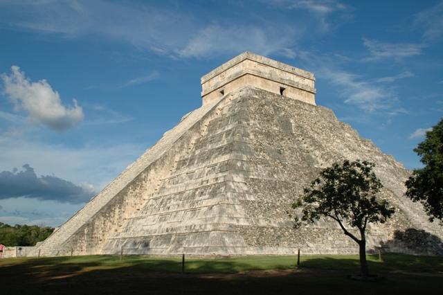 32_Mexico_Chichen_Itza.JPG