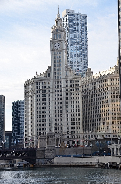027_USA_Chicago_Wrigley_Building.JPG