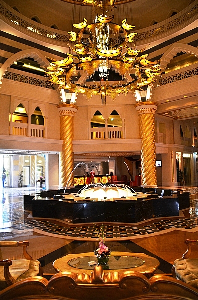 024_Dubai_Jumeirah_Zabeel_Saray.JPG