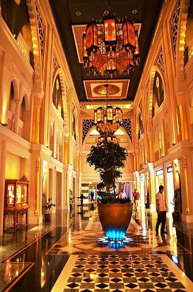048_Dubai_Jumeirah_Zabeel_Saray.JPG