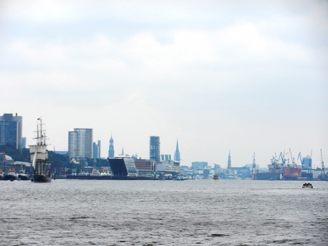 032_Hamburg_Hafenrundfahrt.JPG