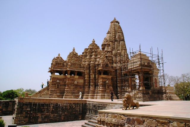 458_India_Khajuraho_Western_Temples.JPG
