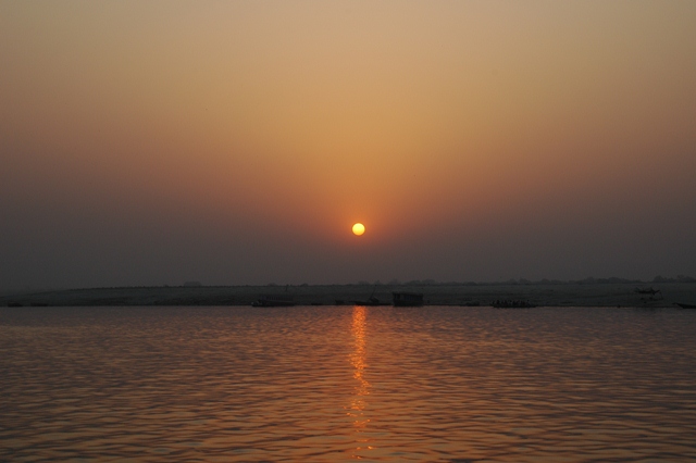 535_India_Varanasi_Sunrise.JPG