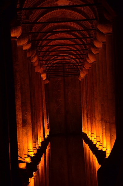 043_Istanbull_Basilica_Cistern.JPG
