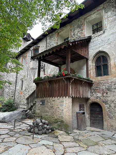 103_Italien_Suedtirol_Ahrntal_Burg_Taufern.JPG