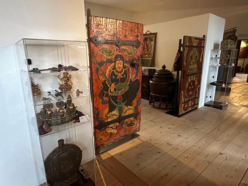 124_Italien_Suedtirol_Bruneck_Messner_Mountain_Museum_Ripa.JPG