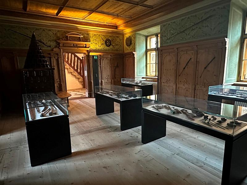 129_Italien_Suedtirol_Bruneck_Messner_Mountain_Museum_Ripa.JPG