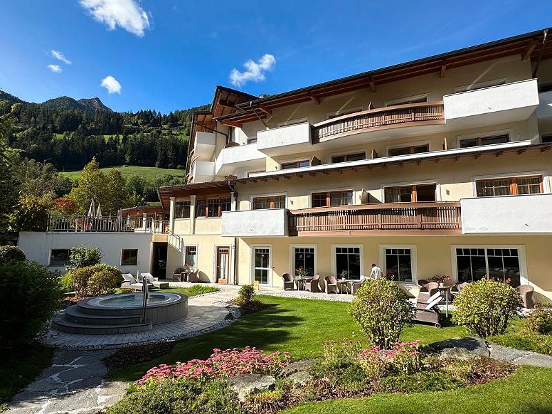 176_Italien_Suedtirol_Ahrntal_Alpenpalace.JPG