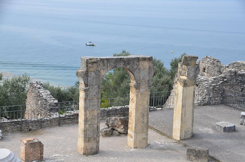 142_Italien_Gardasee_Sirmione_Grotte_di_Catullo.JPG