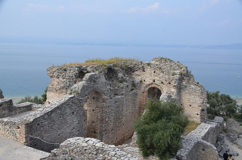 145_Italien_Gardasee_Sirmione_Grotte_di_Catullo.JPG