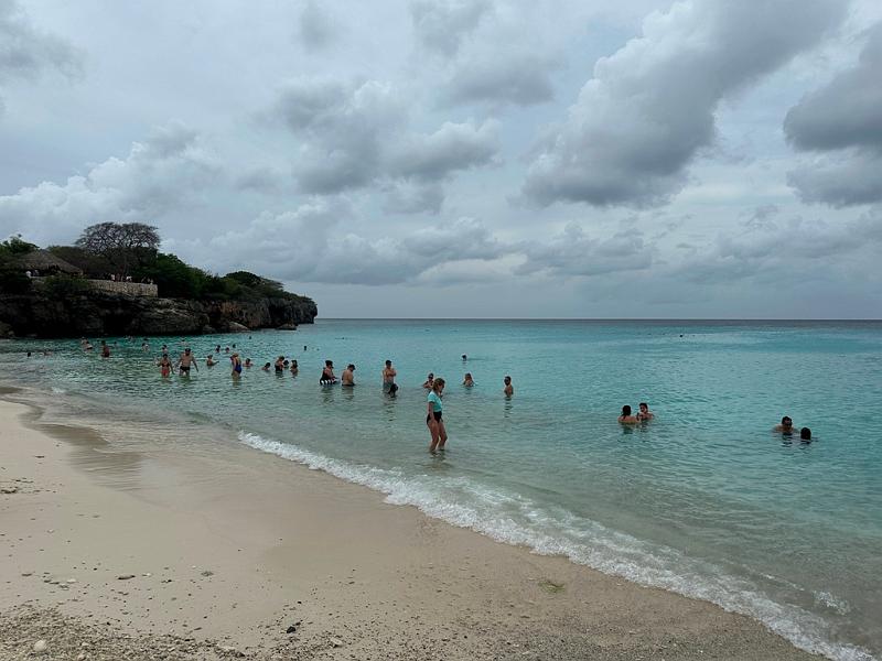 127_Curacao_Playa_Kenepa_Grandi.JPG