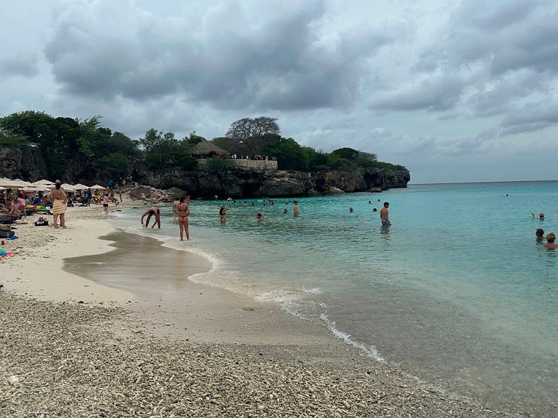 129_Curacao_Playa_Kenepa_Grandi.JPG