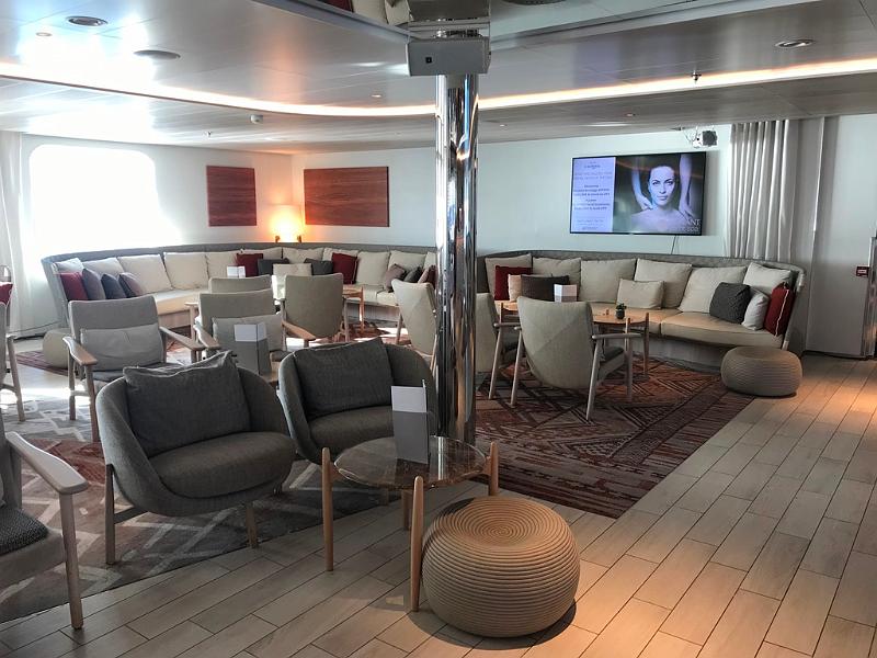 049_Ponant_Le_Dumont_d_Urville.jpg