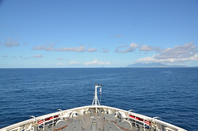 074_Ponant_Le_Dumont_d_Urville.JPG