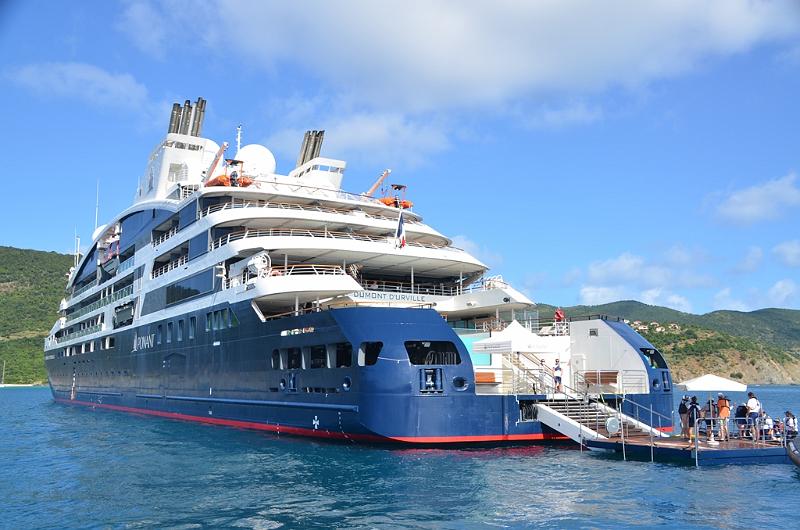 092_Ponant_Le_Dumont_d_Urville.JPG