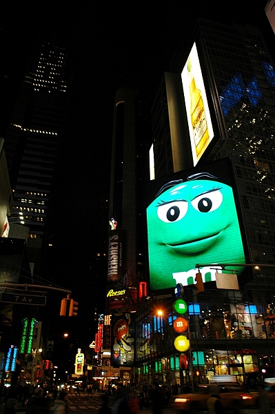 014_New_York_Times_Square.JPG