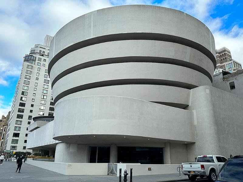 040_USA_New_York_City_Guggenheim_Museum.JPG