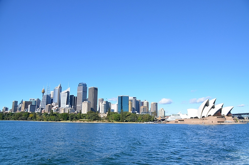 033_Australia_Sydney_Skyline.JPG