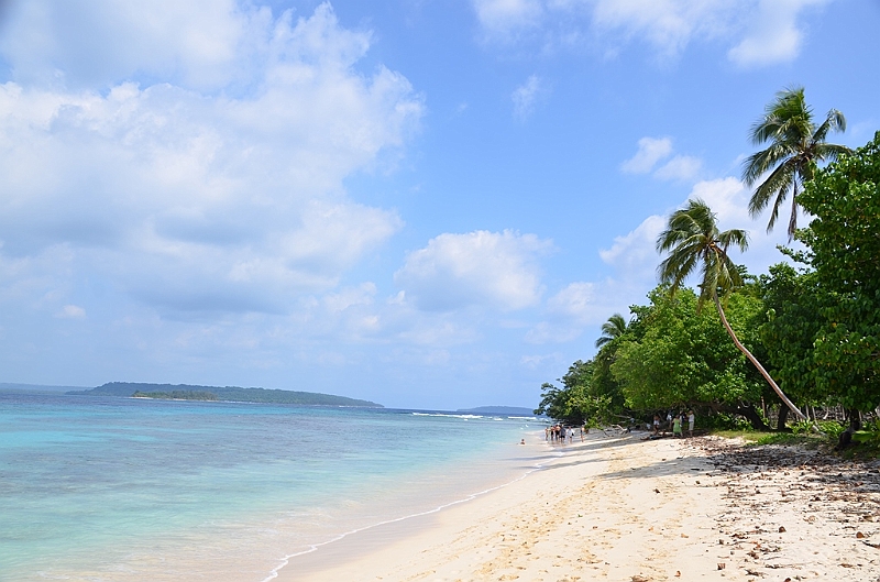044_Vanuatu_Paradise_Lagoon.JPG