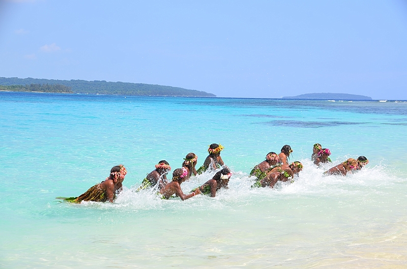 087_Vanuatu_Paradise_Lagoon.JPG