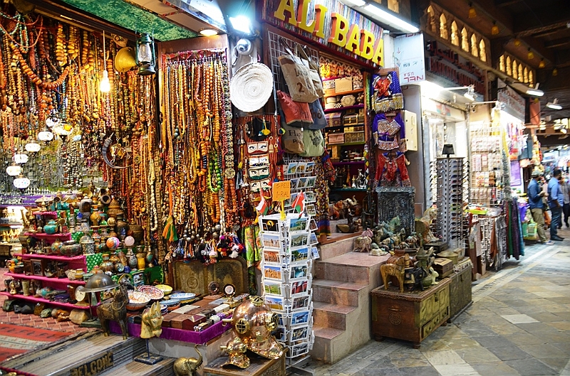 305_Oman_Musca_Mutrah_Souq.JPG