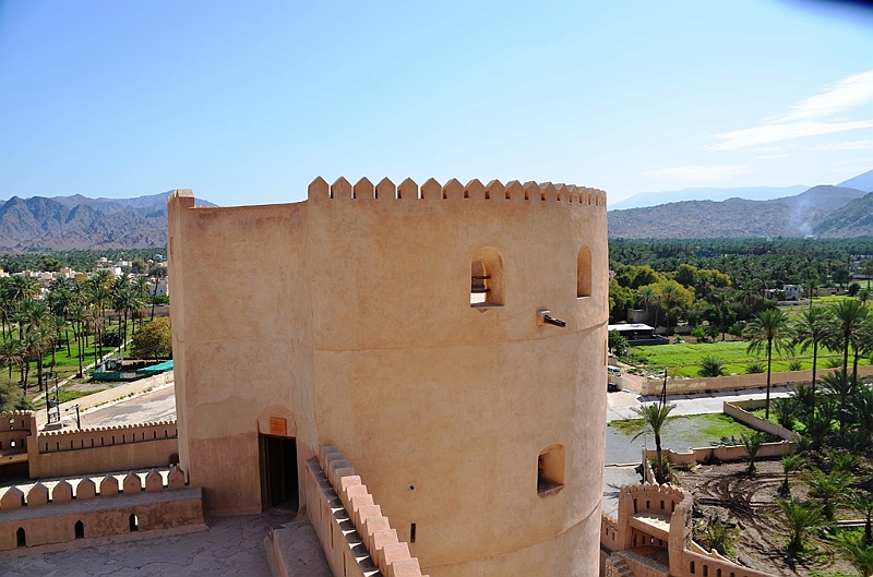 387_Oman_Rustaq_Fort.JPG