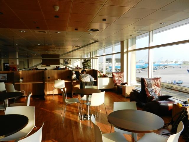 002_USA_Amsterdam_Airportlounge.JPG