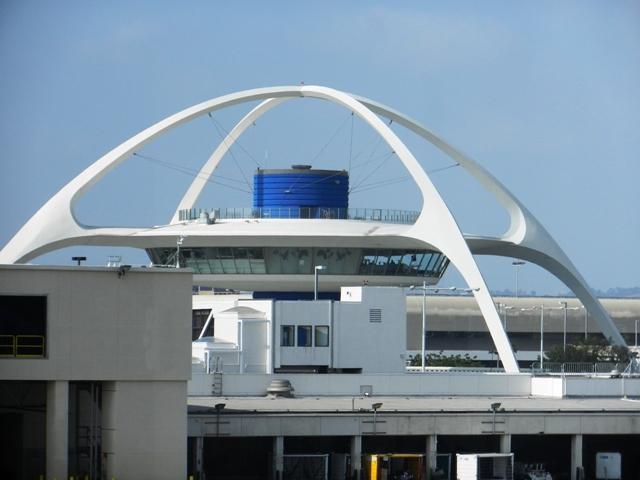 010_USA_Los_Angeles_Airport.JPG