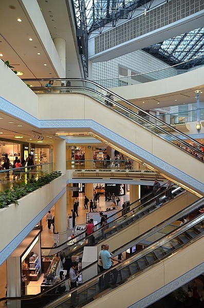 129_Singapore_Raffles_Mall.JPG