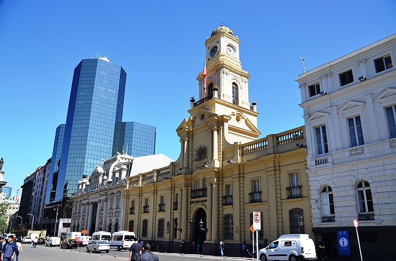 054_Chile_Santiago_Plaza_de_Armas.JPG