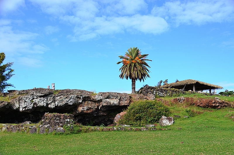 171_Chile_Easter_Island_Tahai.JPG