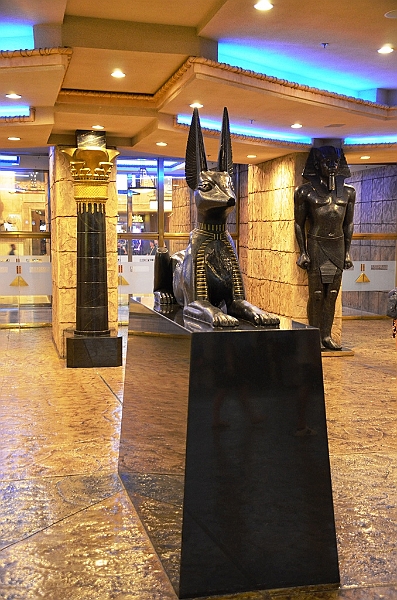 006_USA_Las_Vegas_Luxor.JPG