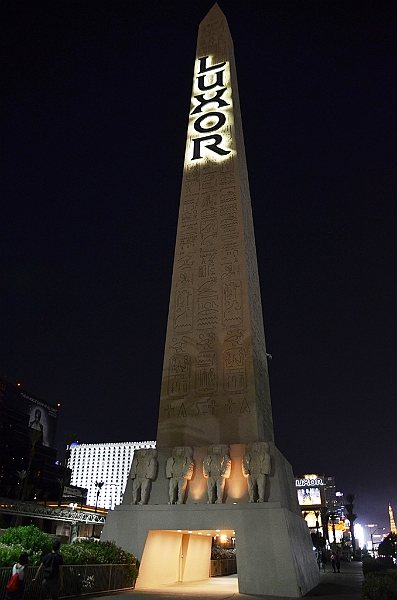 010_USA_Las_Vegas_Luxor.JPG